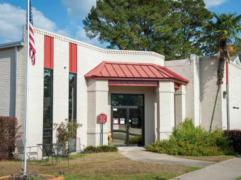 Lumberton Public Library Photo Location